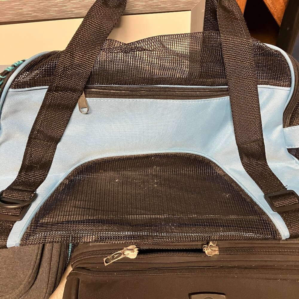 Blue & Black Pet Carrier